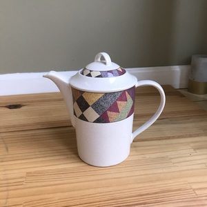 Studio Nova Palm Desert teapot